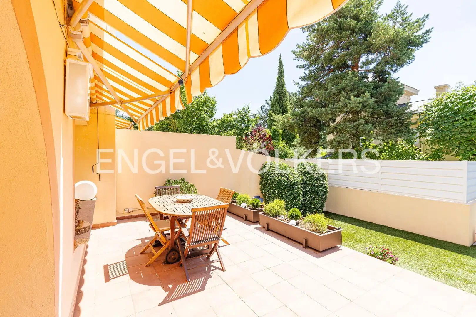 Terrace of Detached homes for sale in El Escorial  with Heating, Private garden and Terrace