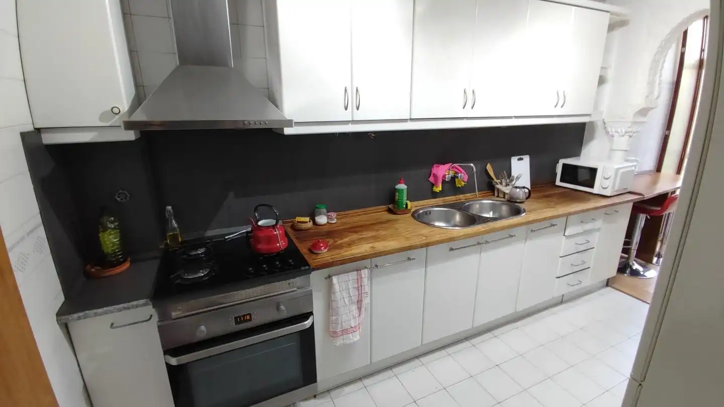 Kitchen of Flat for rent in Granada  with Heating and Furnished