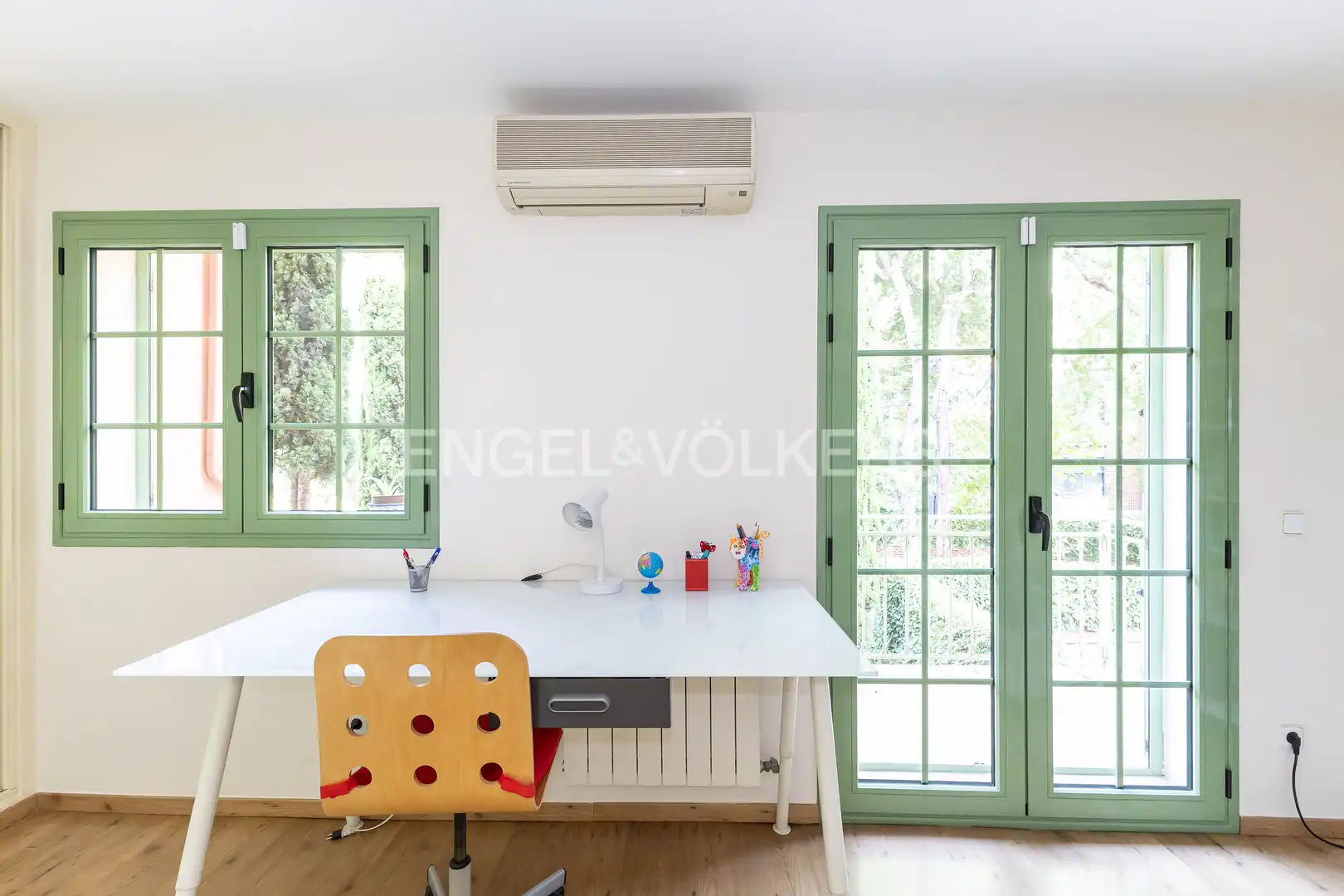 Detached homes for sale in Madrid  with Air Conditioner, Heating and Private garden