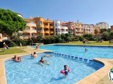 Apartment with pool for sale in Carrer Badia-Gran Reserva