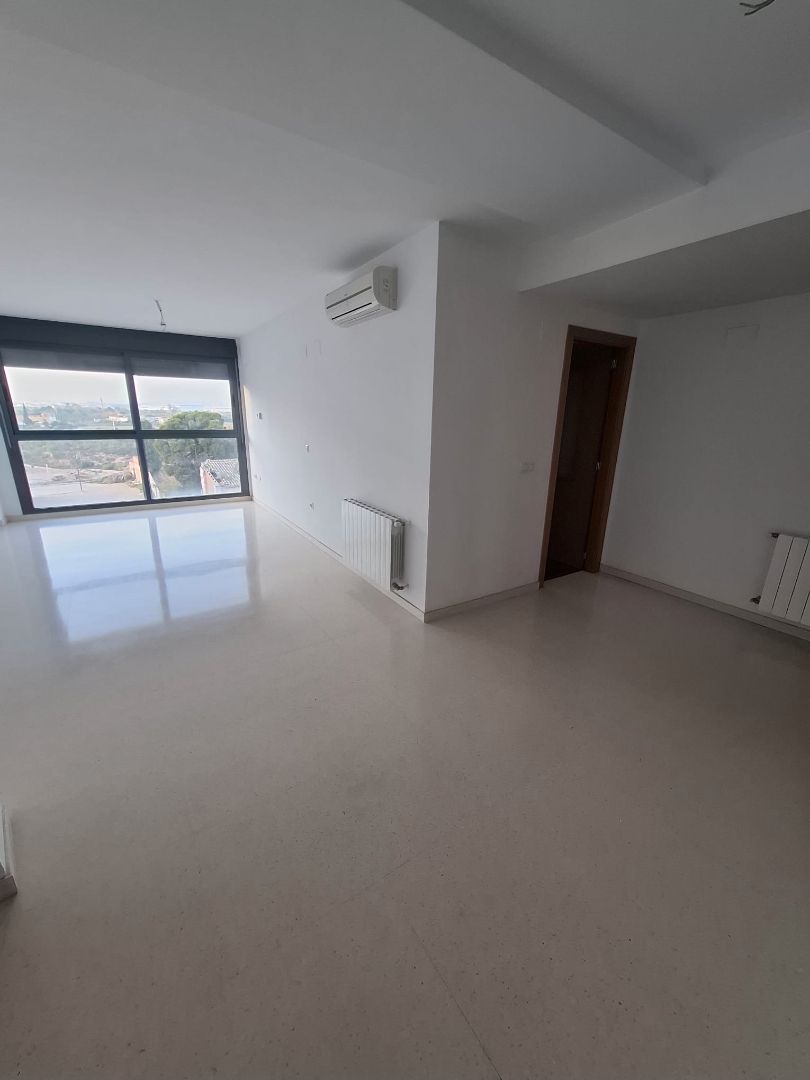 Piso en venta en Carrer de València, Zona La Ermita