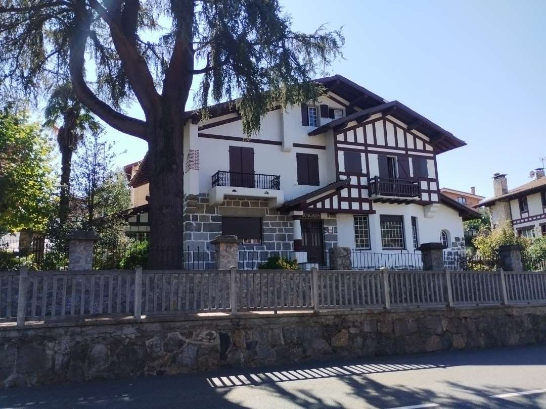Vista exterior de Casa adosada en venta en Tolosa con Jardín privado, Terraza y Trastero