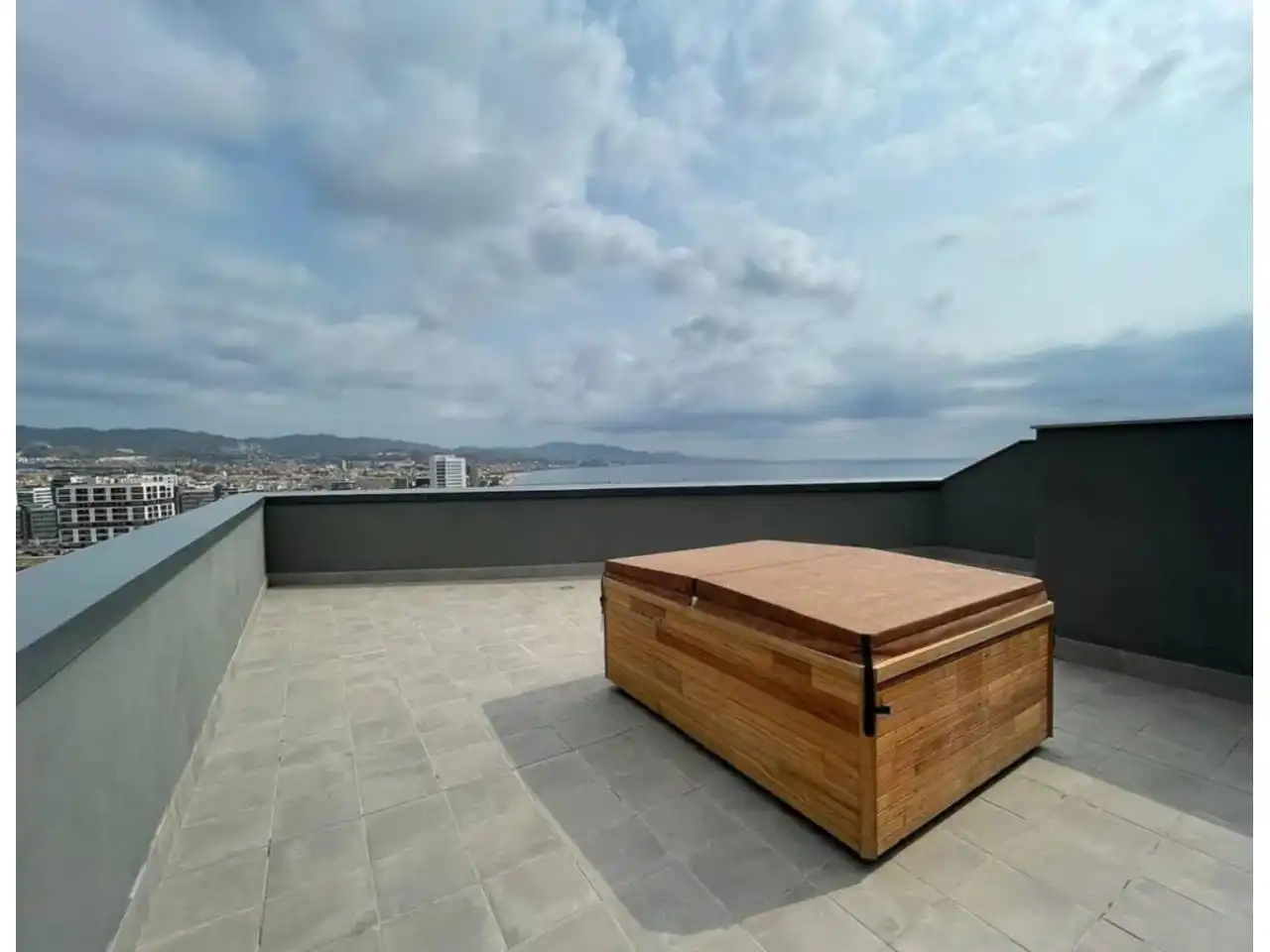 Terraza de Dúplex en venta en Badalona con Terraza, Trastero y Balcón