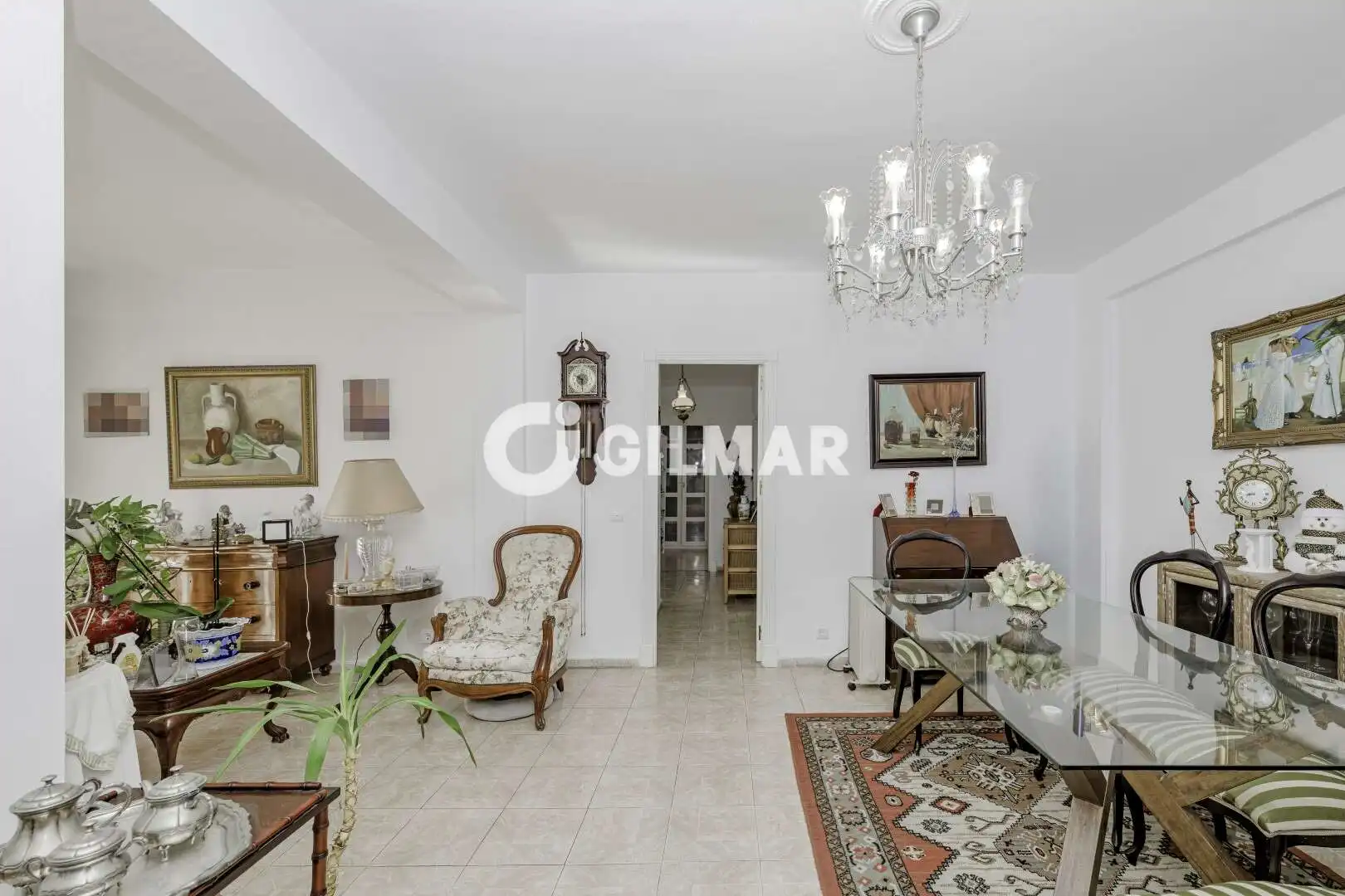 Sala d'estar de Pis en venda en Cádiz amb Balcó