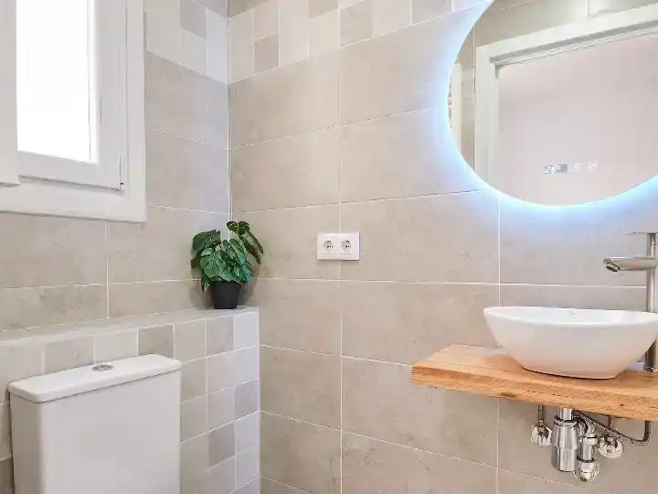 Baño de Piso en venta en  Logroño