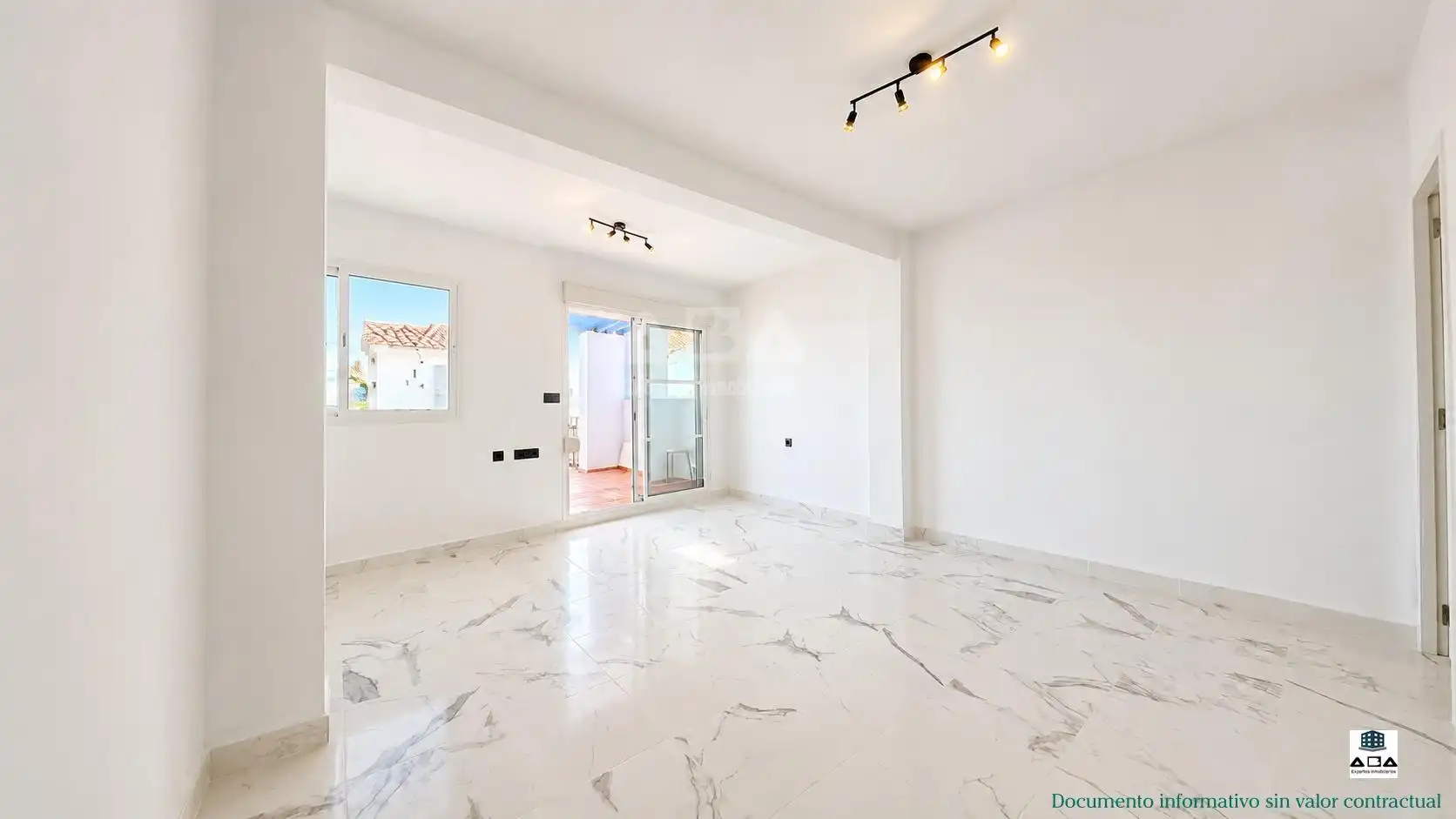 Ático en venta en Calle BERNAT GUILLEM D'ENTENÇA, El Puig