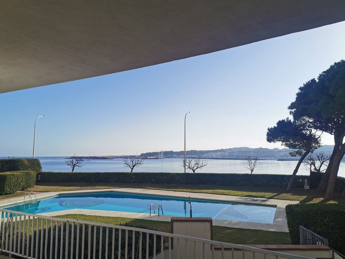 Swimming pool of Flat for sale in L'Escala  with Terrace, Storage room and Furnished