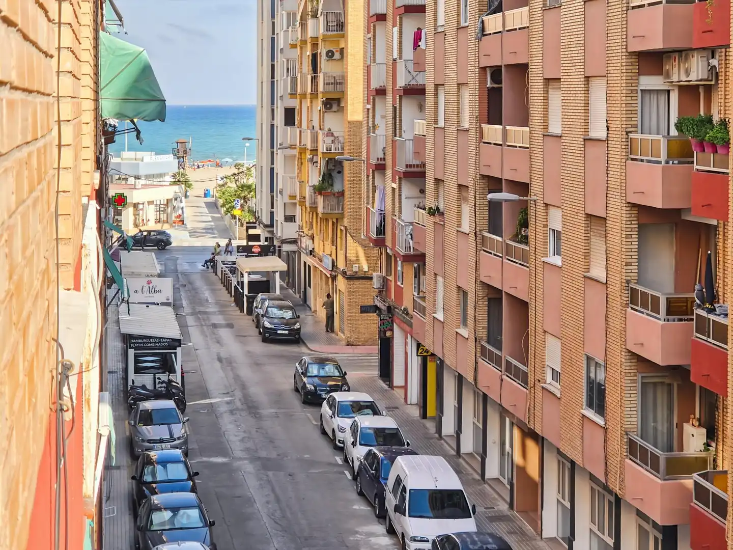 Vista exterior de Apartamento de alquiler en Sagunto / Sagunt con Calefacción, Amueblado y Balcón