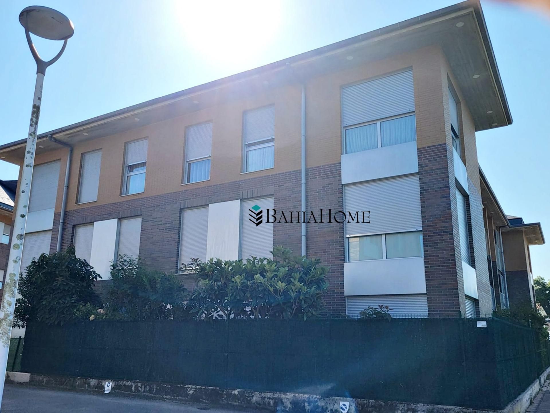 Exterior view of Flat to rent in Reocín  with Heating, Parquet flooring and Balcony