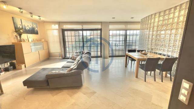 Piso en Venta en Joan Prim