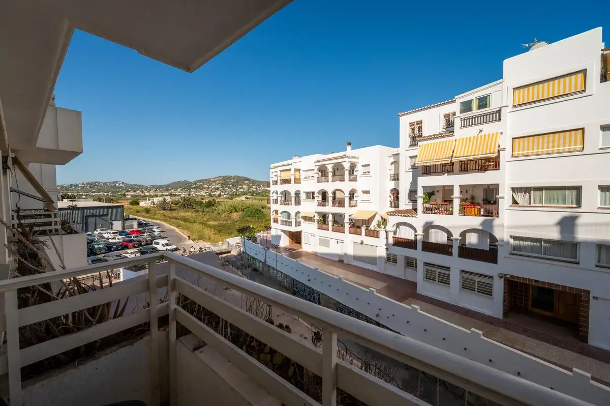 Appartamento con terrazza in vendita a Avinguda de Sant Joan de Labritja, imagen 22