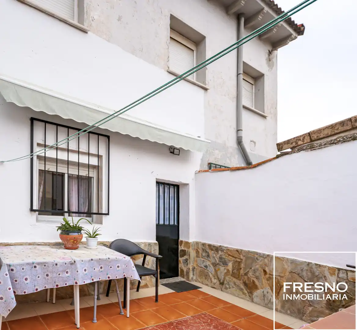 Vista exterior de Casa o chalet en venta en Cobeña con Calefacción y Horno