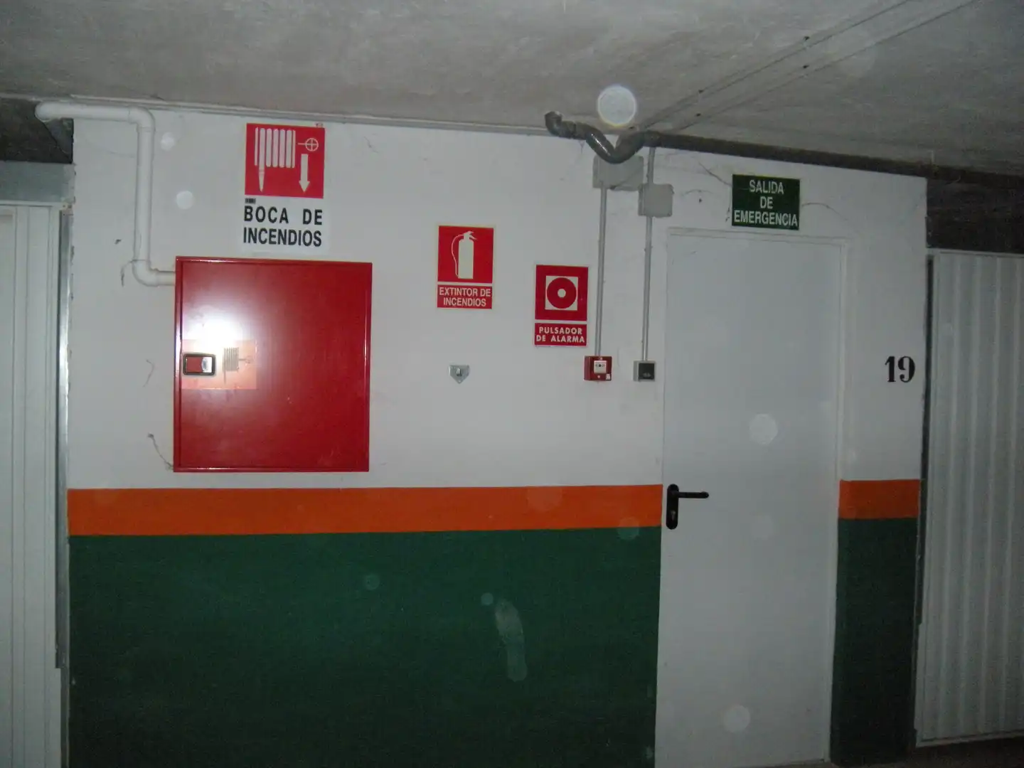 Aparcament amb ascensor en venda a Calle Aquilino Arribas Fernández, imagen 6