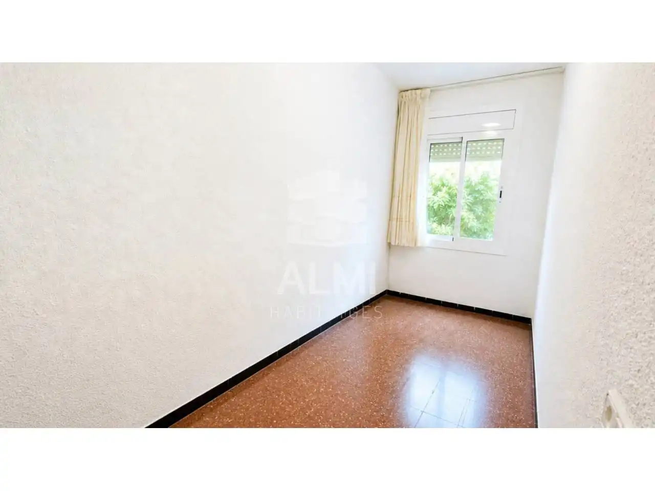 Bedroom of Flat for rent in Barcelona  with Air Conditioner, Heating and Balcony