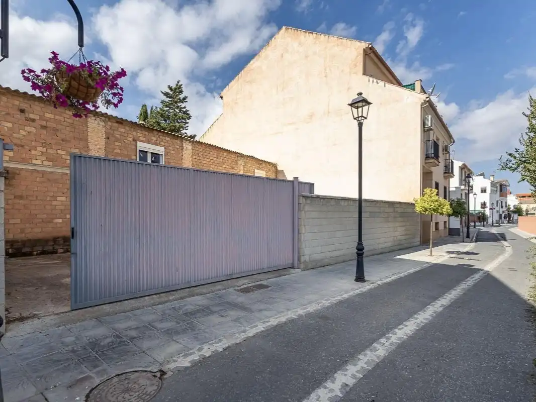 Vista exterior de Residencial en venta en Alhendín