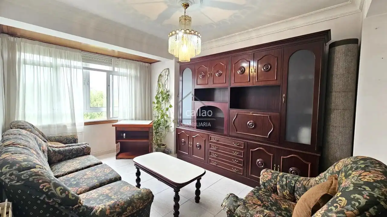 Living room of Flat for rent in Ferrol  with Heating and Furnished