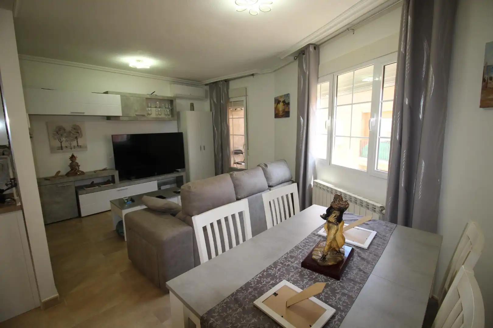 Sala de estar de Piso en venta en Puertollano con Aire acondicionado, Calefacción y Amueblado