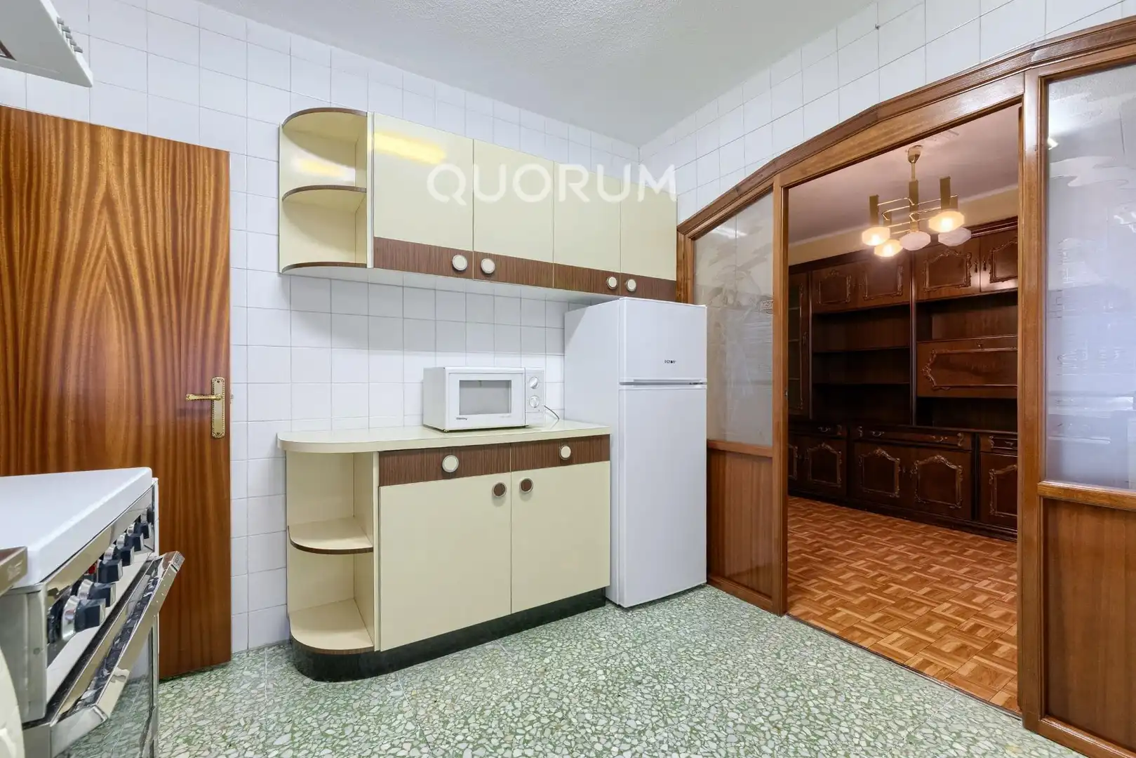Cocina de Piso en venta en Basauri  con Calefacción, Trastero y Amueblado