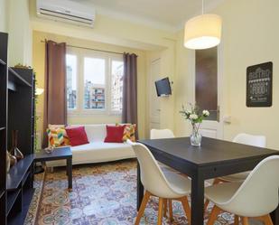 Sala d'estar de Apartament de lloguer en  Barcelona Capital amb Aire condicionat