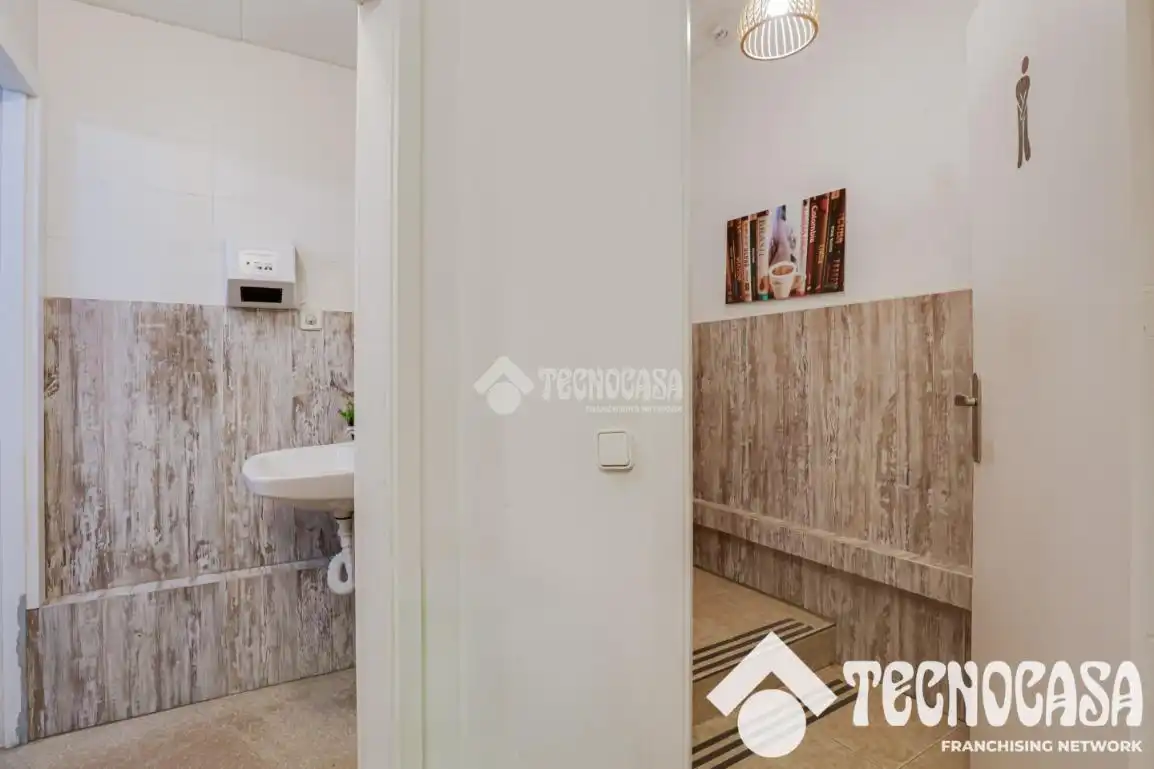 Business premises for sale in Sant Vicenç Dels Horts, imagen 27