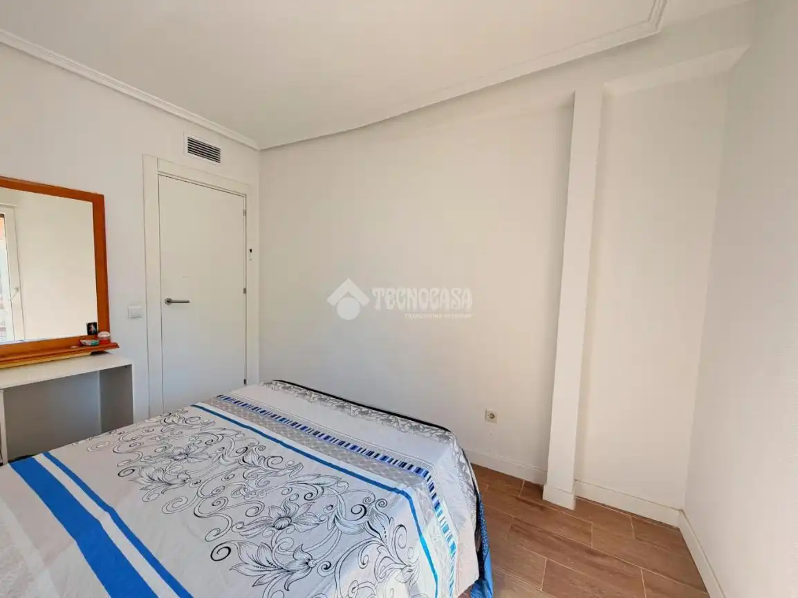 Bedroom of Flat for sale in Segovia