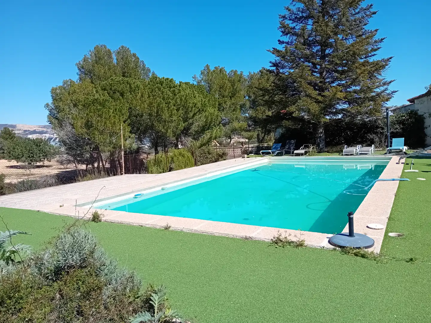 Piscina de Casa o chalet en venta en Macastre con Aire acondicionado, Jardín privado y Terraza