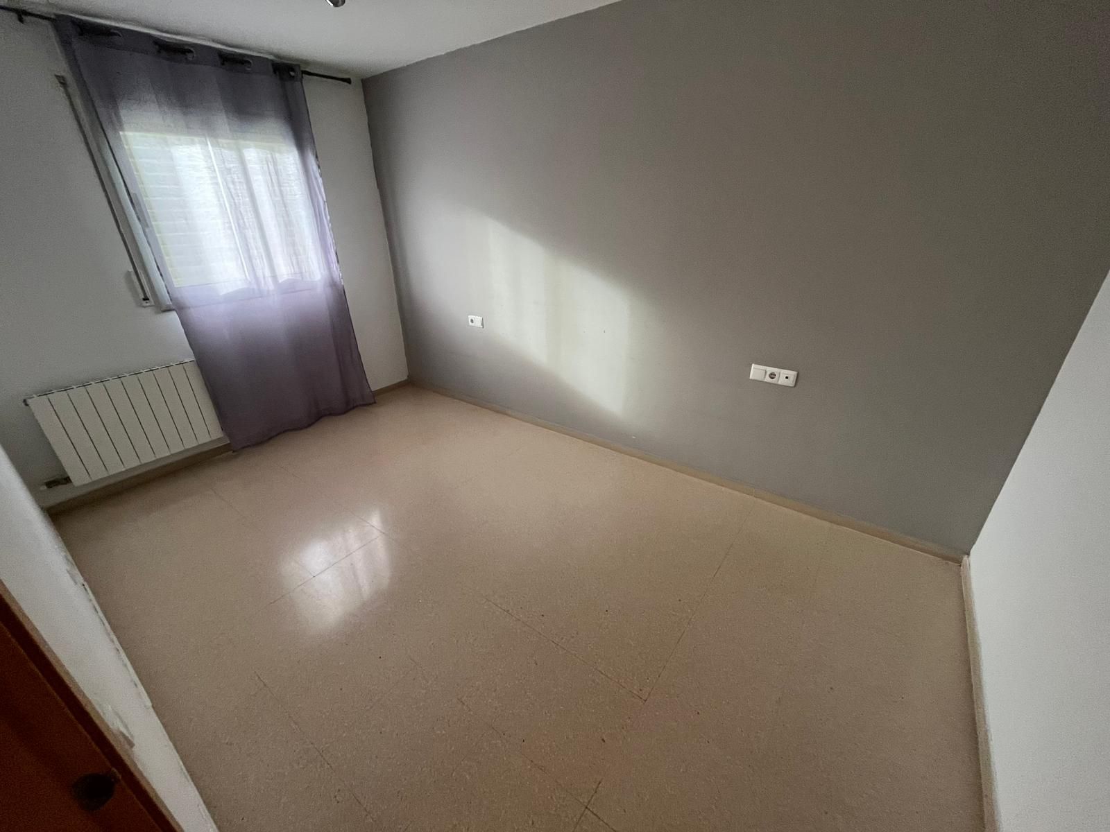 Pis en venda a Súria