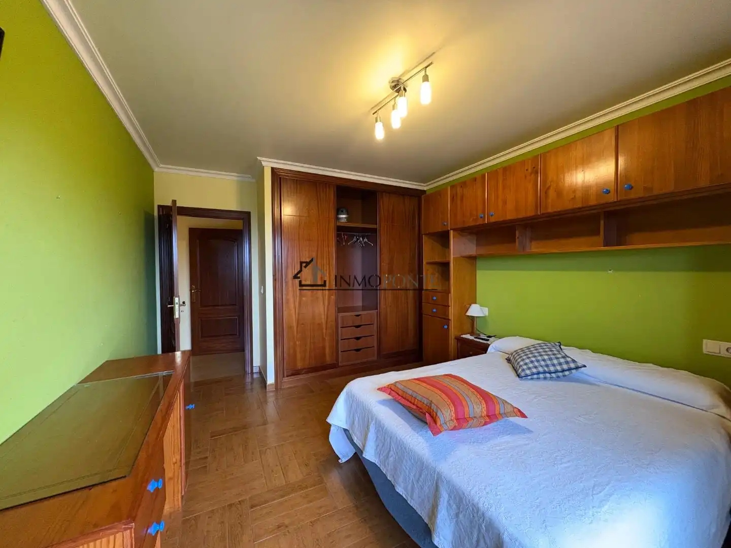 Bedroom of Houses for sale in Marín