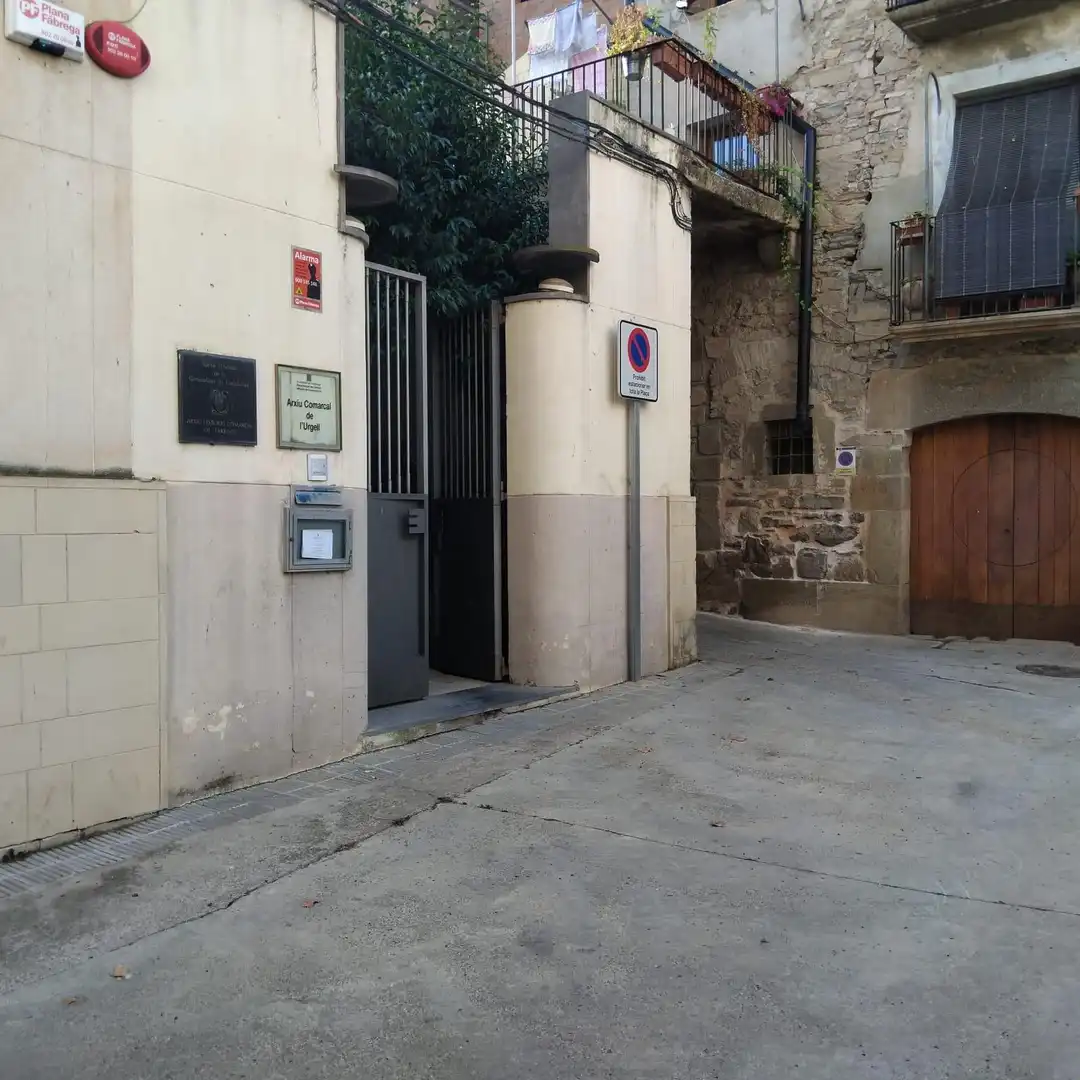 Parking de Casa o chalet en venta en Tàrrega con Terraza