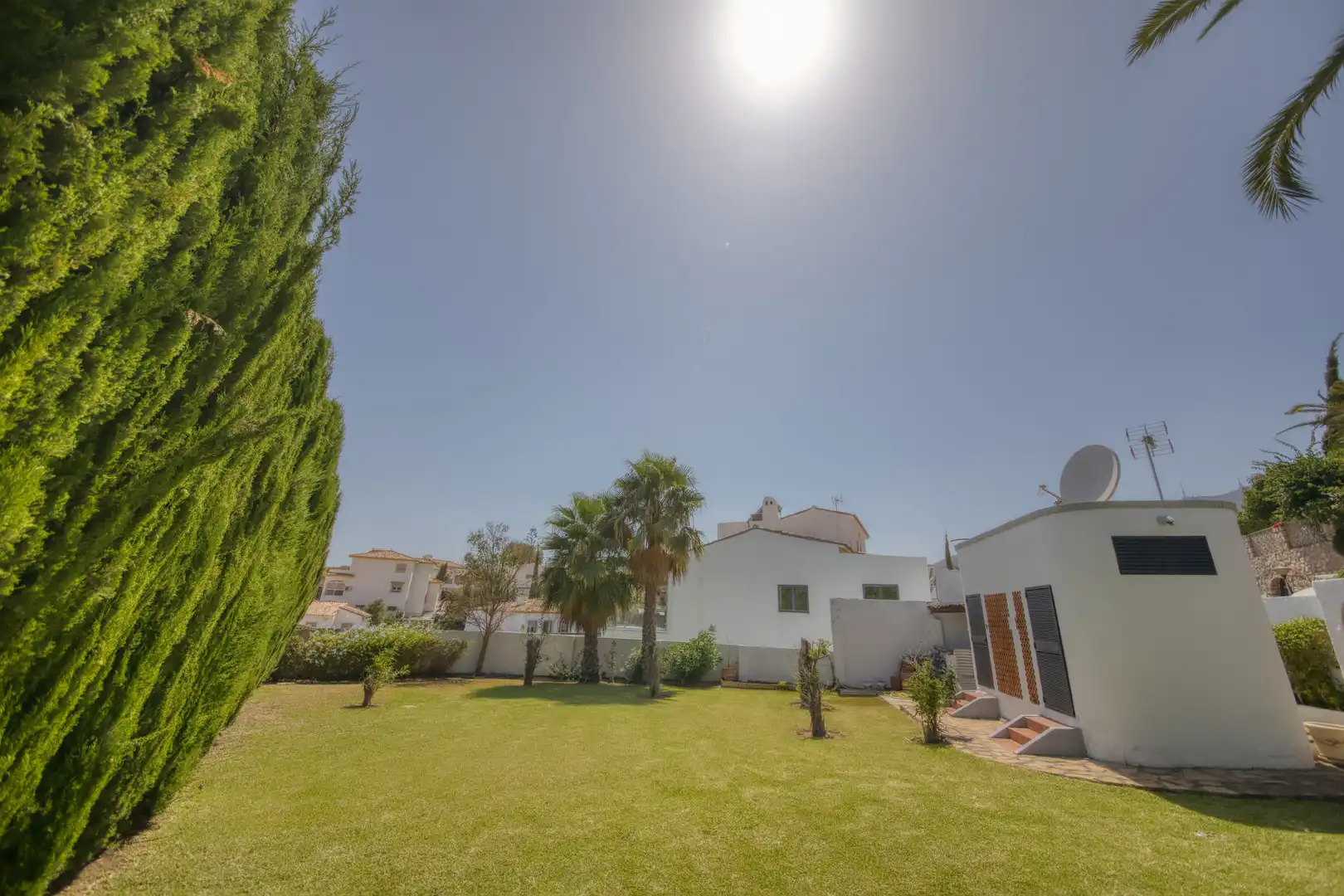 Garden of Houses for sale in Benalmádena  with Air Conditioner, Private garden and Parquet flooring