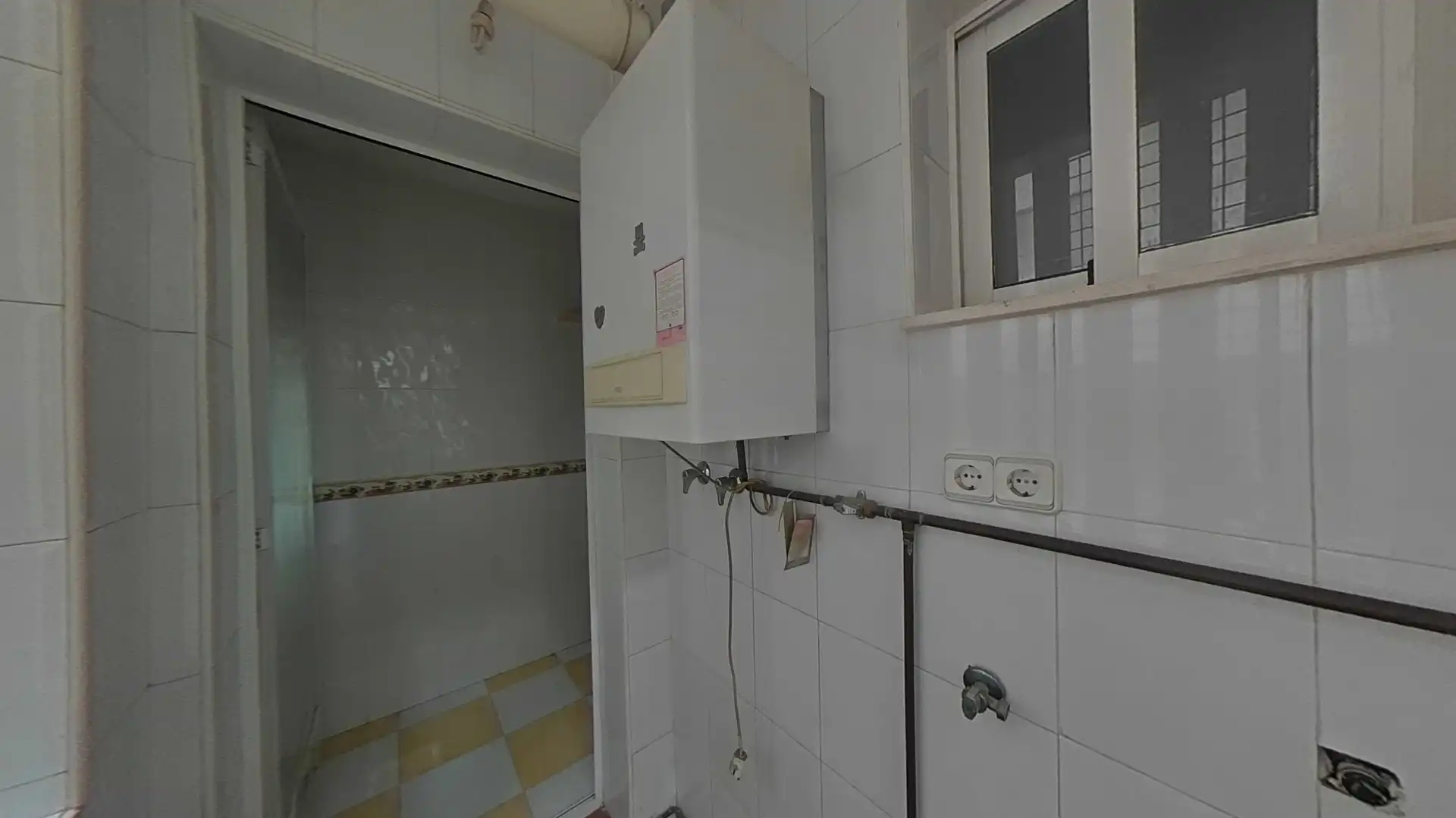 Baño de Piso en venta en Maracena