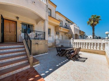 Bungalow à vendre à Nueva Torrevieja - Aguas Nuevas