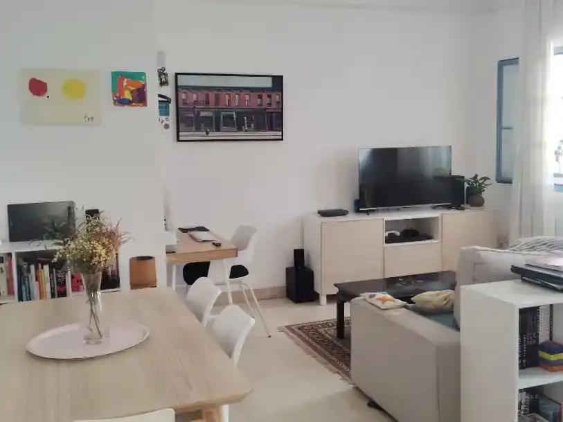 Living room of Flat for rent in Sevilla  with Air Conditioner and Private garden