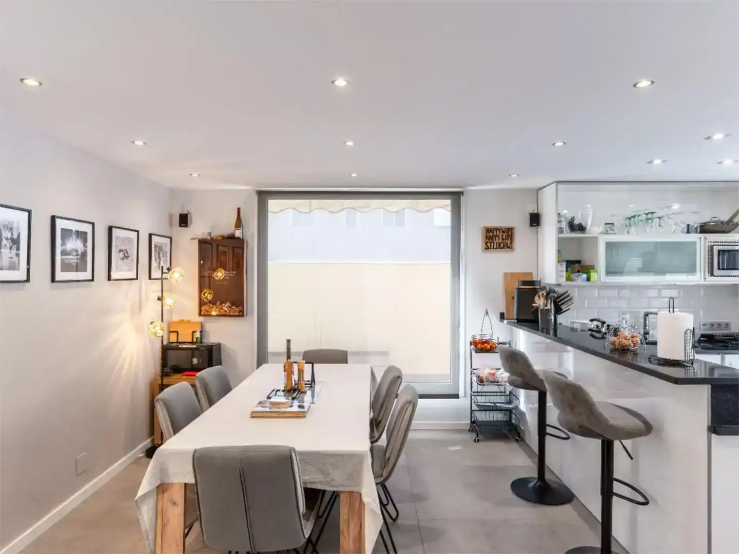 Comedor de Piso en venta en Garrucha con Aire acondicionado, Jardín privado y Trastero