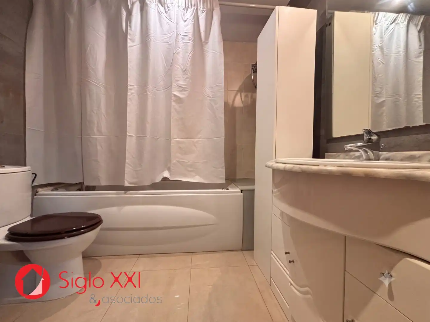Baño de Dúplex en venta en Vila-real con Aire acondicionado, Calefacción y Terraza