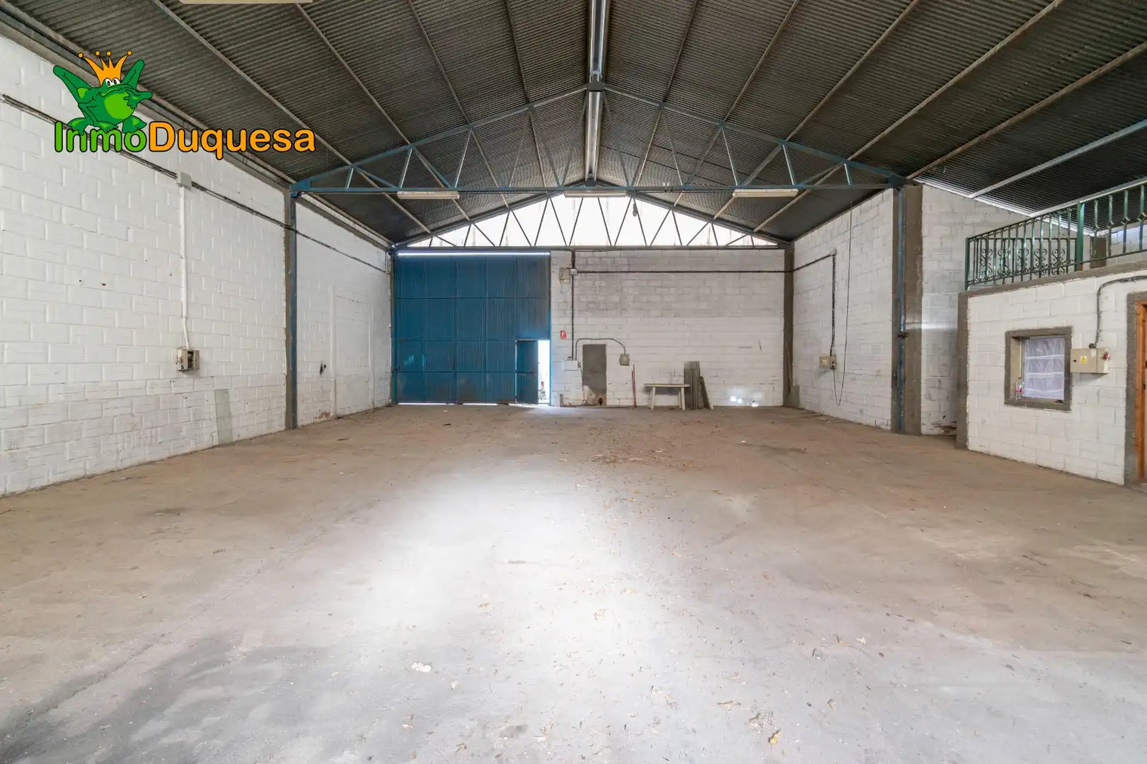 Industrial buildings for sale in Jun