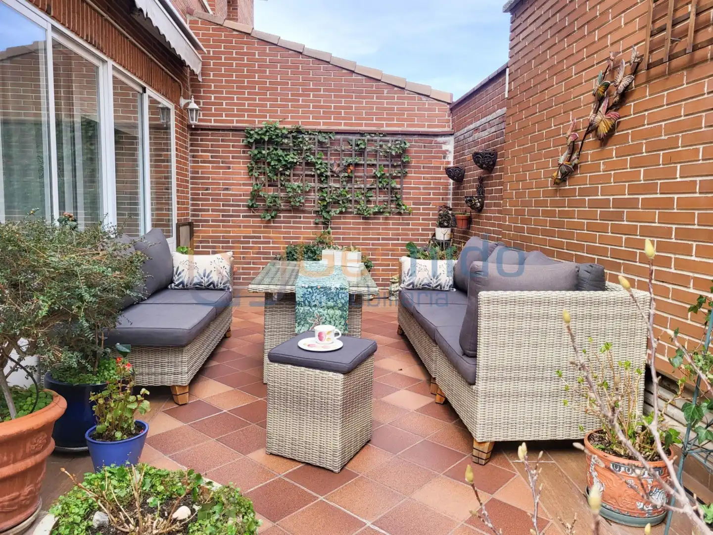 Terraza de Casa adosada en venta en Segovia con Calefacción, Parquet y Trastero