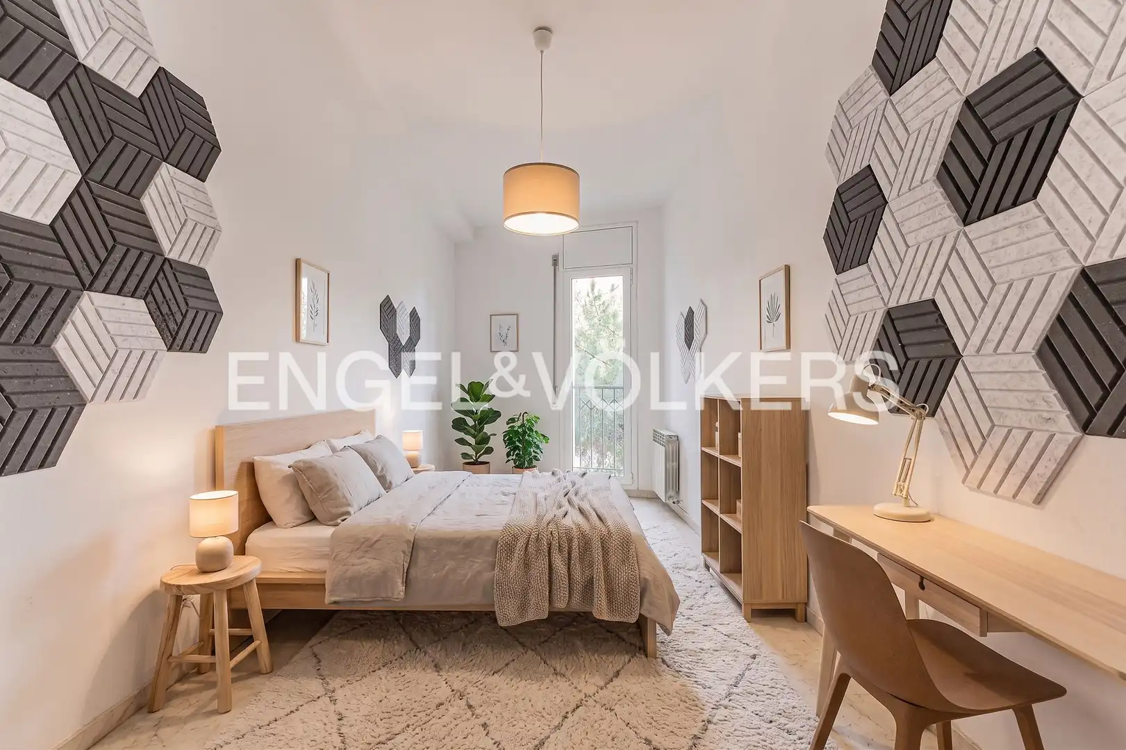 Schlafzimmer von Wohnung zum Verkauf in Barcelona mit Klimaanlage, Heizung und Terrasse