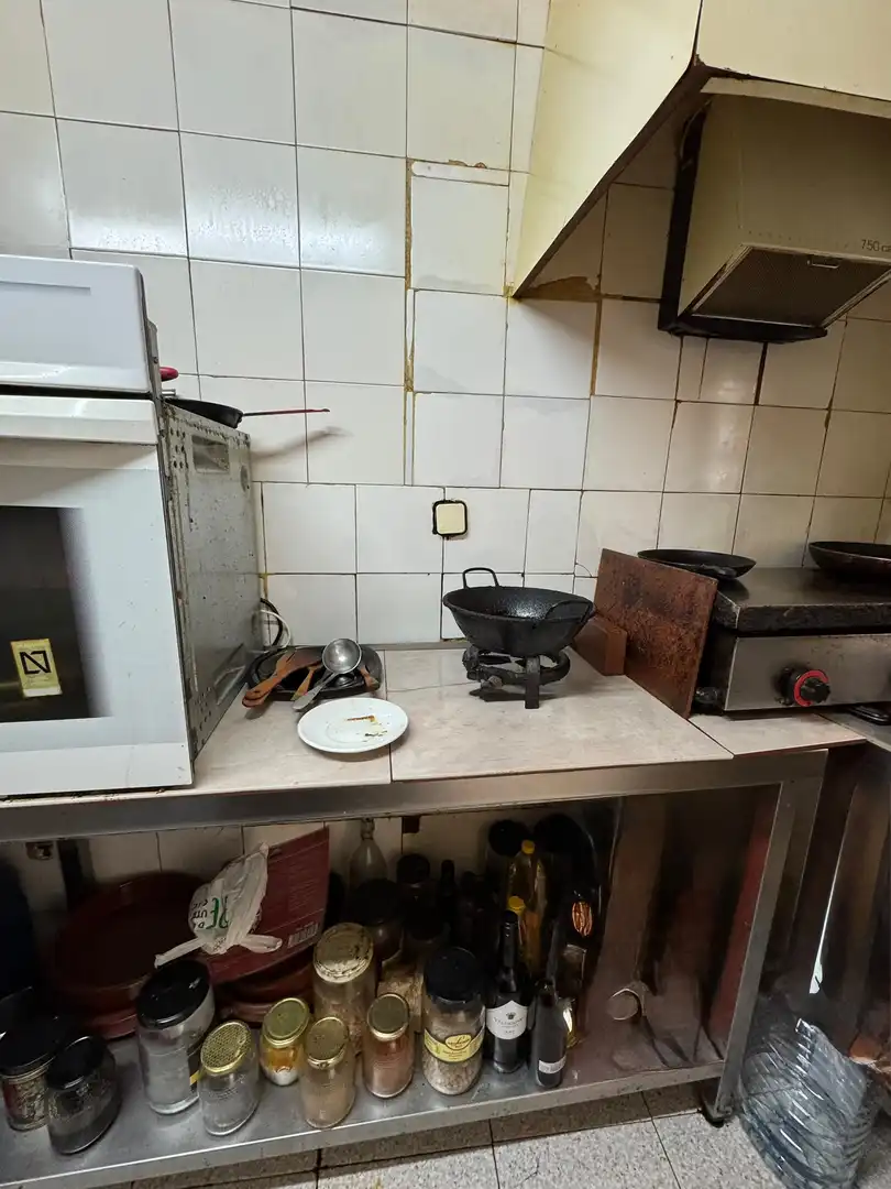 Business premises for transfer in Carrer del Roser, imagen 13