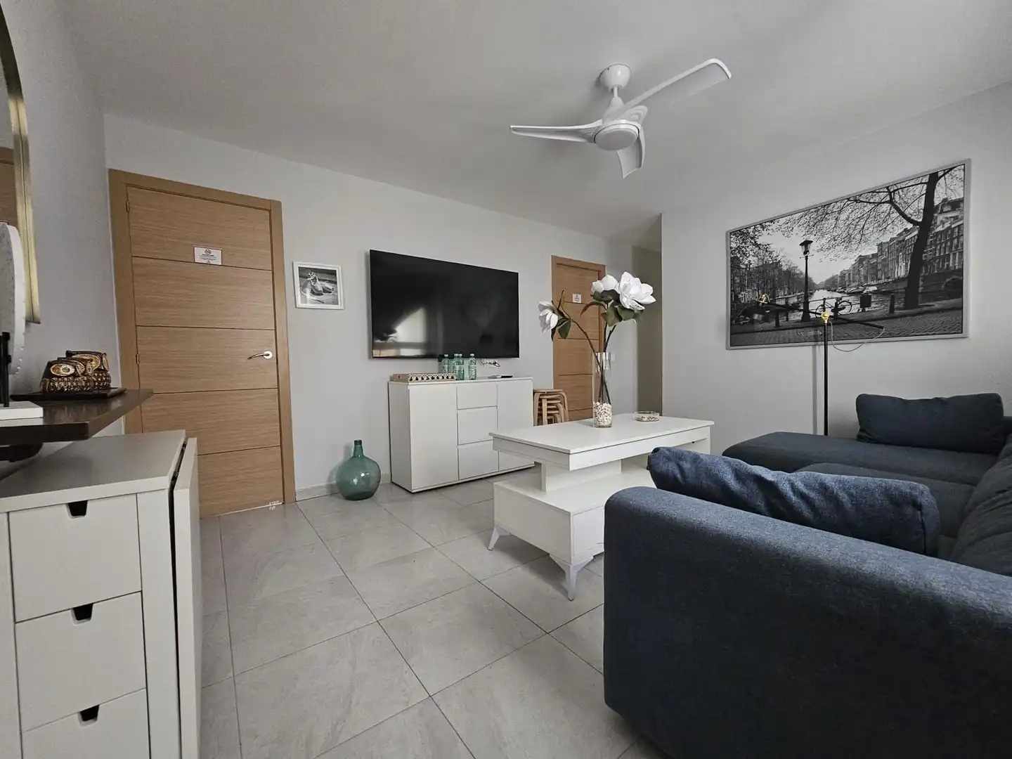 Sala d'estar de Àtic en venda en Córdoba amb Aire condicionat, Calefacció i Parquet