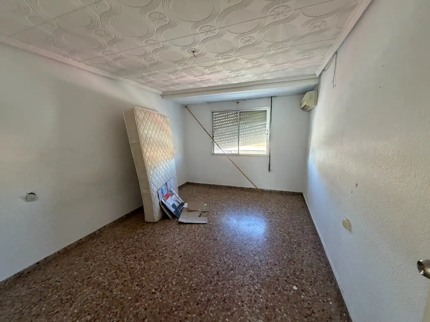 Flat for sale in Valencia  with Balcony