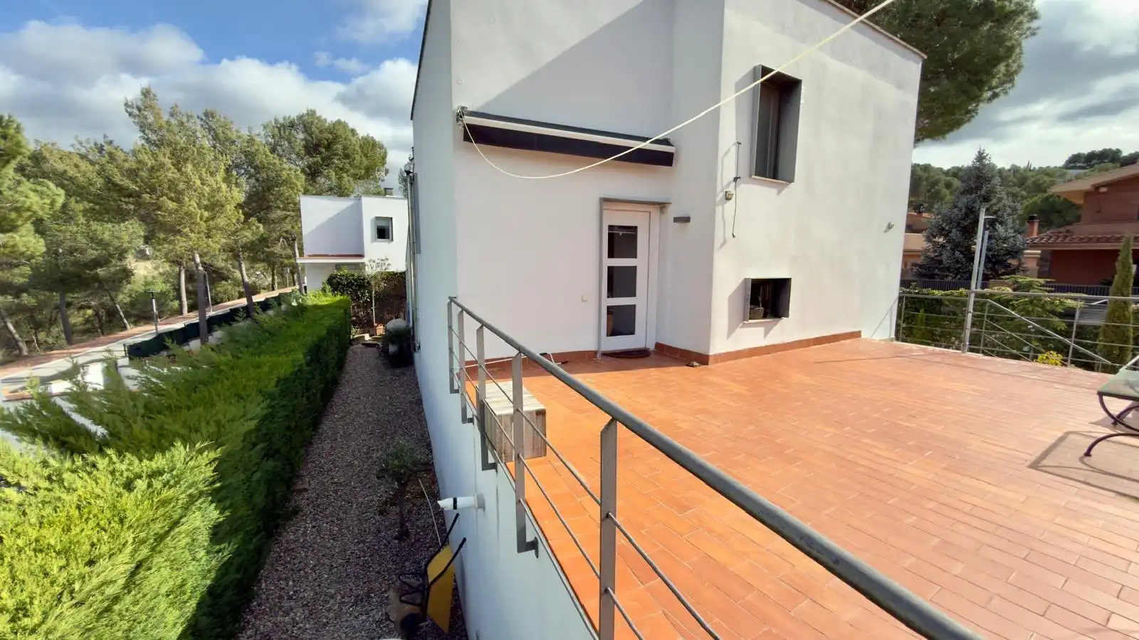 Vista exterior de Casa o xalet en venda en Castellolí amb Calefacció, Jardí privat i Terrassa