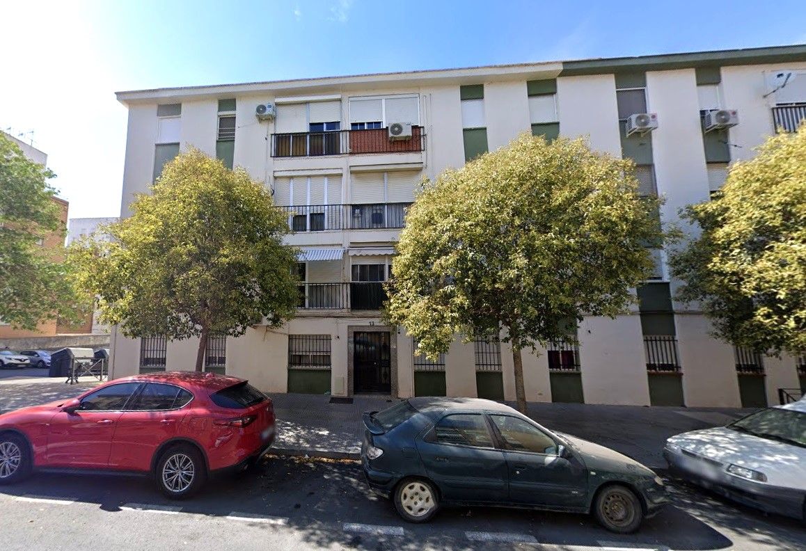 Vista exterior de Pis en venda en  Huelva Capital