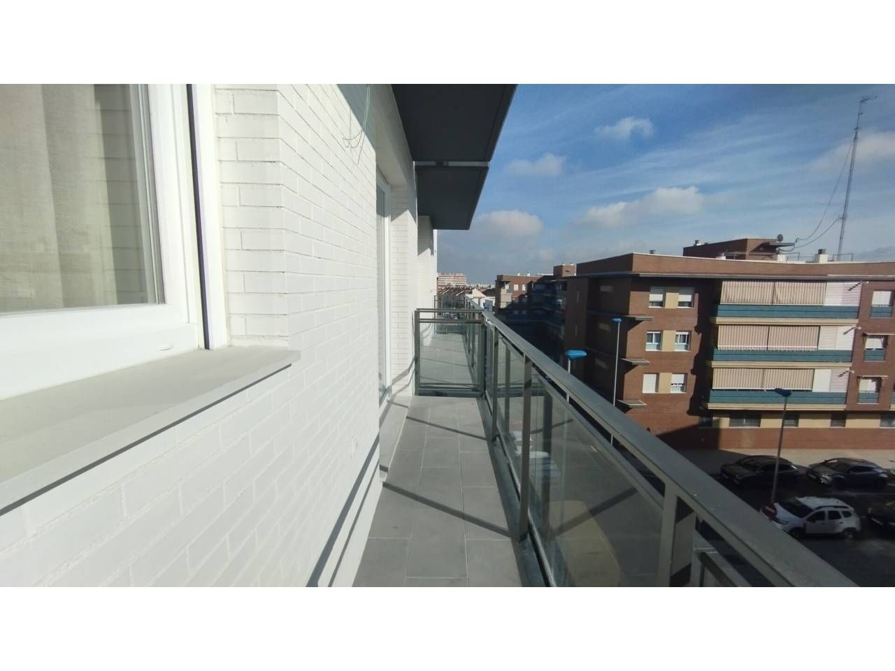 Vista exterior de Piso de alquiler en  Huelva Capital con Aire acondicionado, Terraza y Trastero