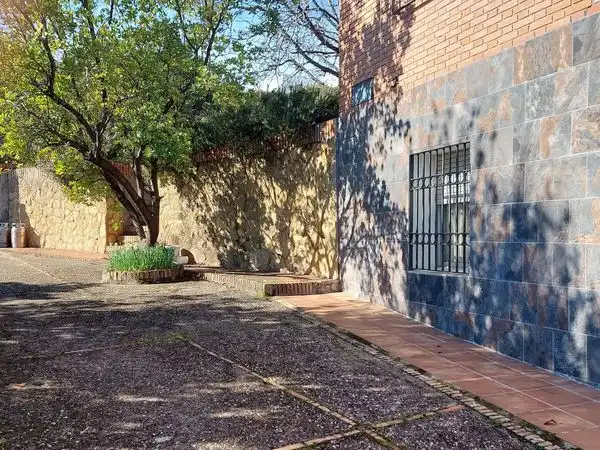 Vista exterior de Casa o chalet en venta en Córdoba con Aire acondicionado, Jardín privado y Terraza