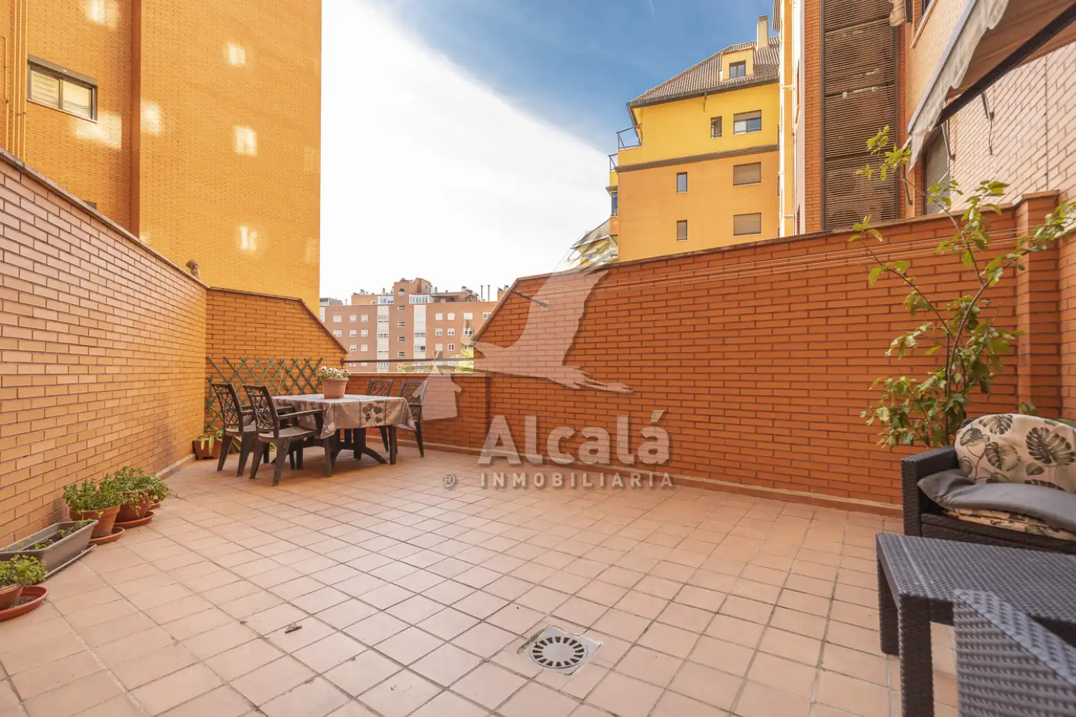 Terrace of Flat for sale in Alcalá de Henares  with Air Conditioner, Heating and Private garden