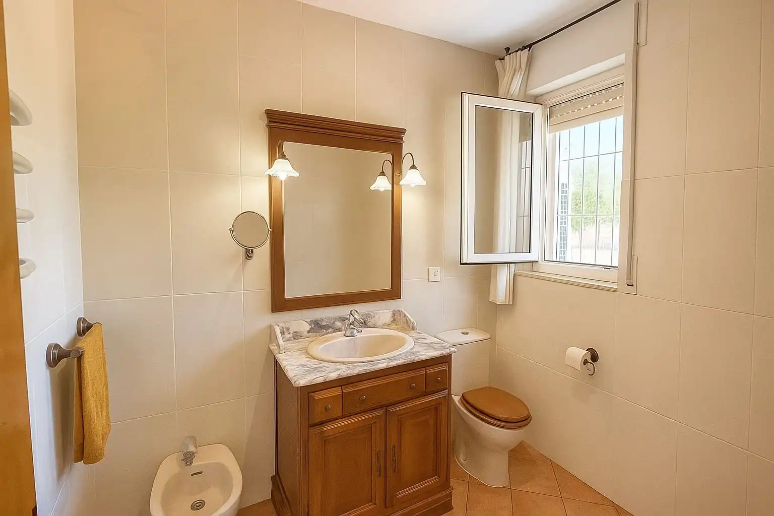 Baño de Casa o chalet en venta en Montilla con Aire acondicionado, Jardín privado y Terraza