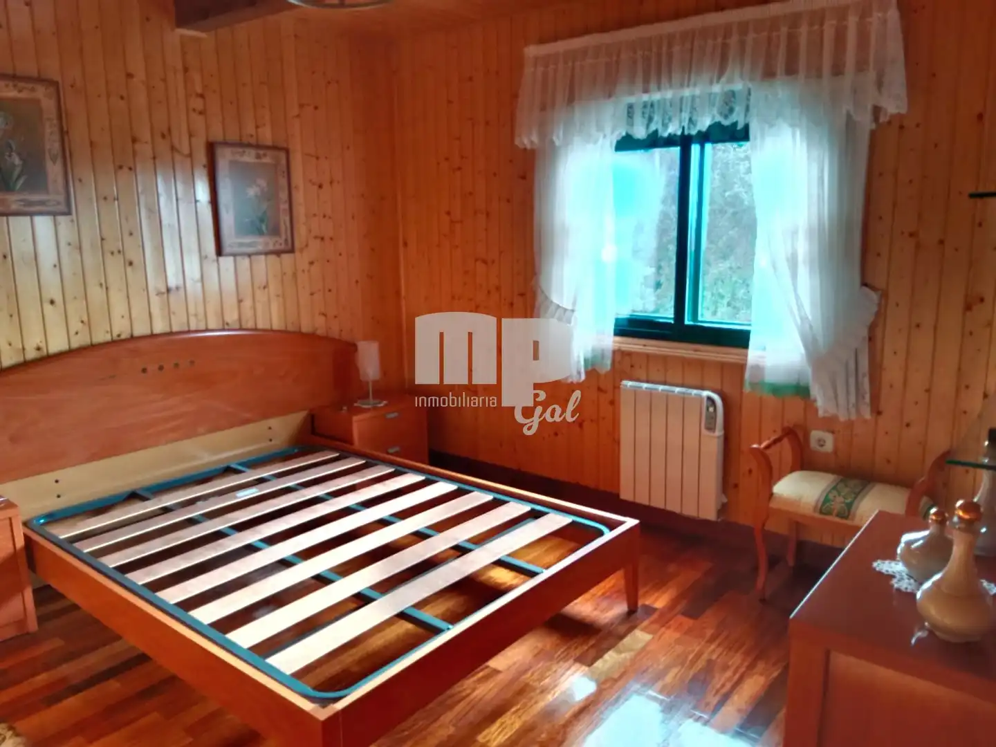 Habitación de Casa o chalet en venta en Redondela con Calefacción, Jardín privado y Trastero