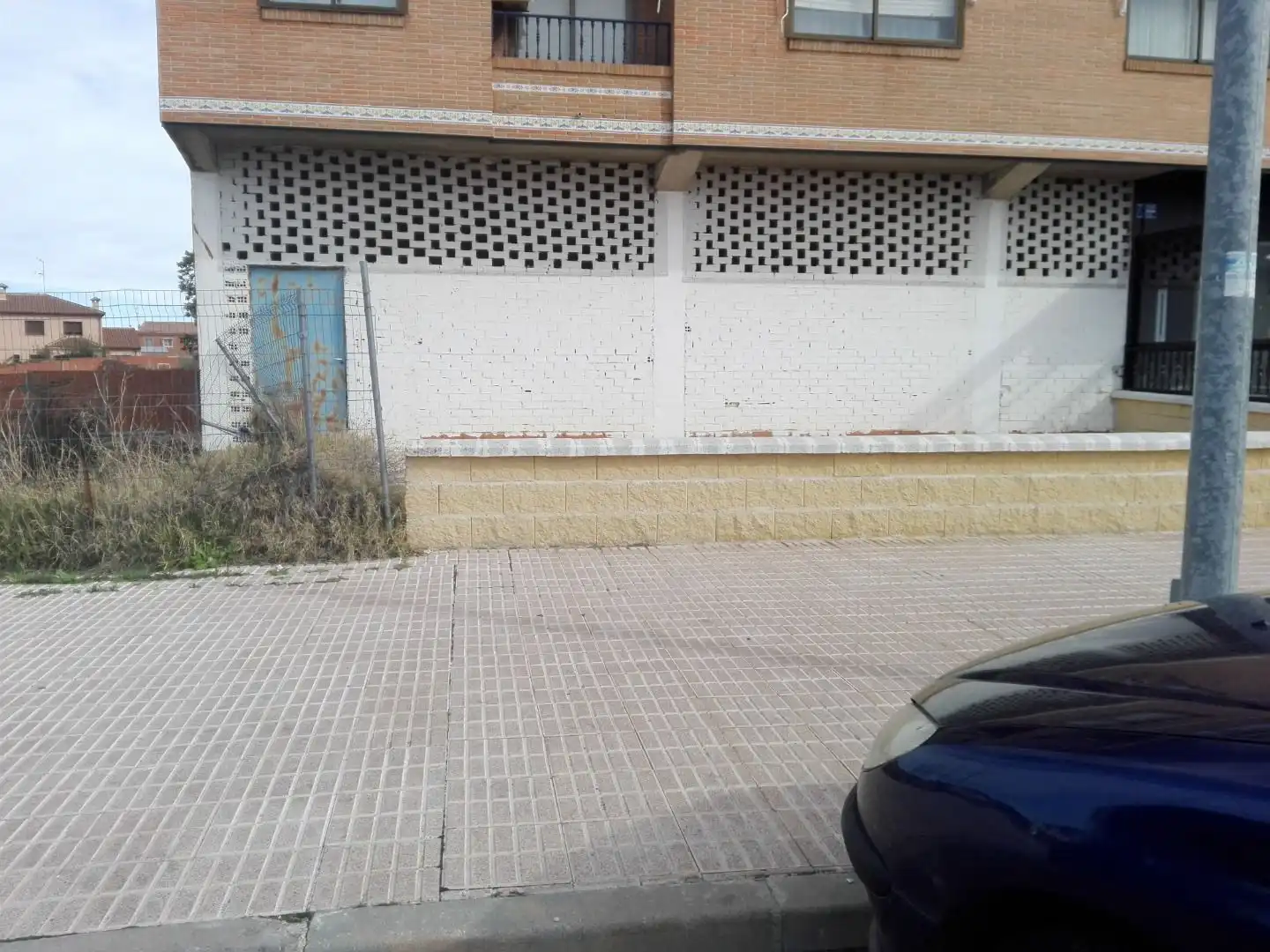 Local comercial en venda a maestro guerrero 1