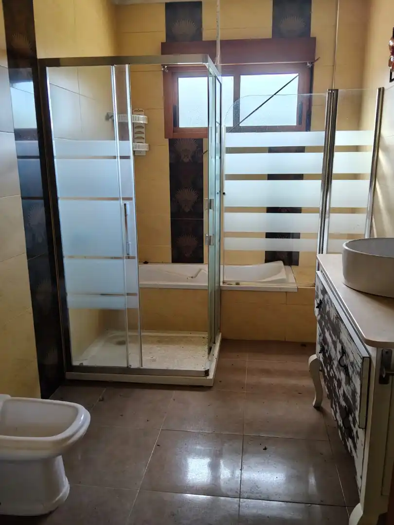 Baño de Casa o chalet en venta en Poio con Calefacción, Jardín privado y Terraza